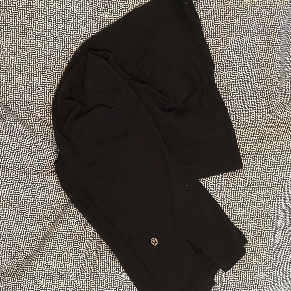 Lululemon Gather & Grow Crop